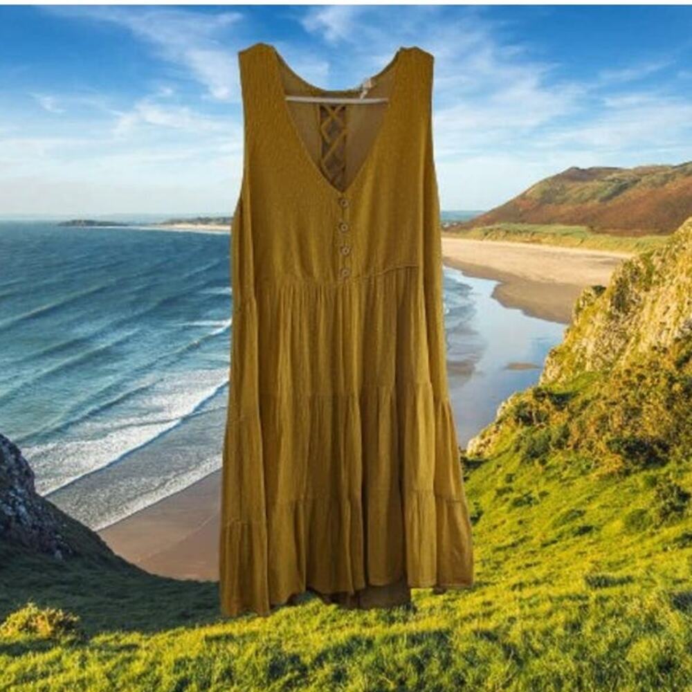 Hem & Thread medium sleeveless boho rayon lined mustard yellow woman's dress.